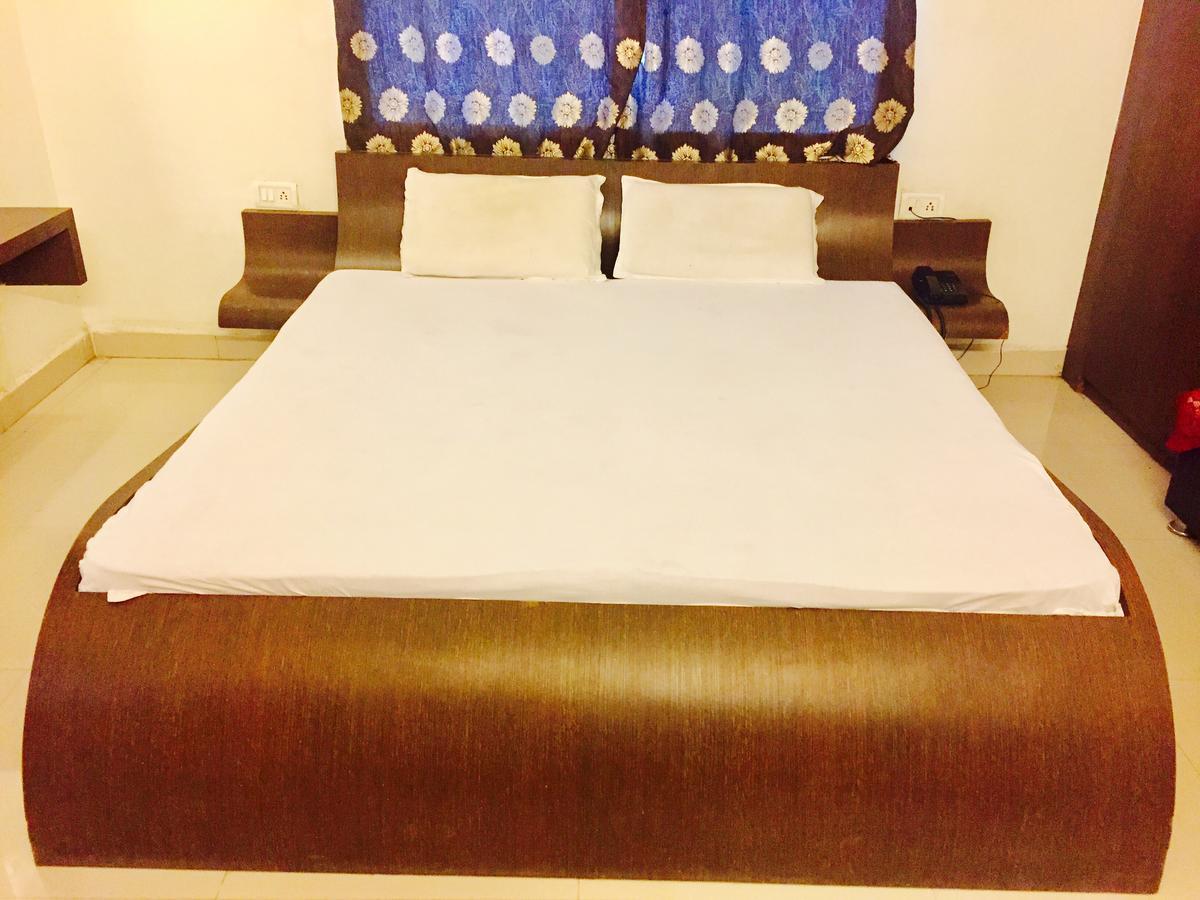 Hotel Shiva Sehore Luaran gambar